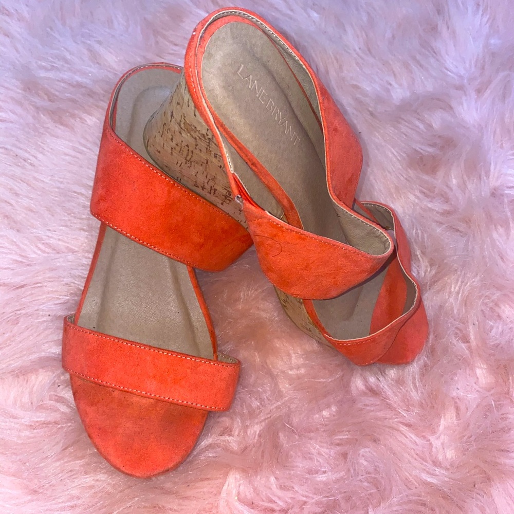 Lane Bryant platforms